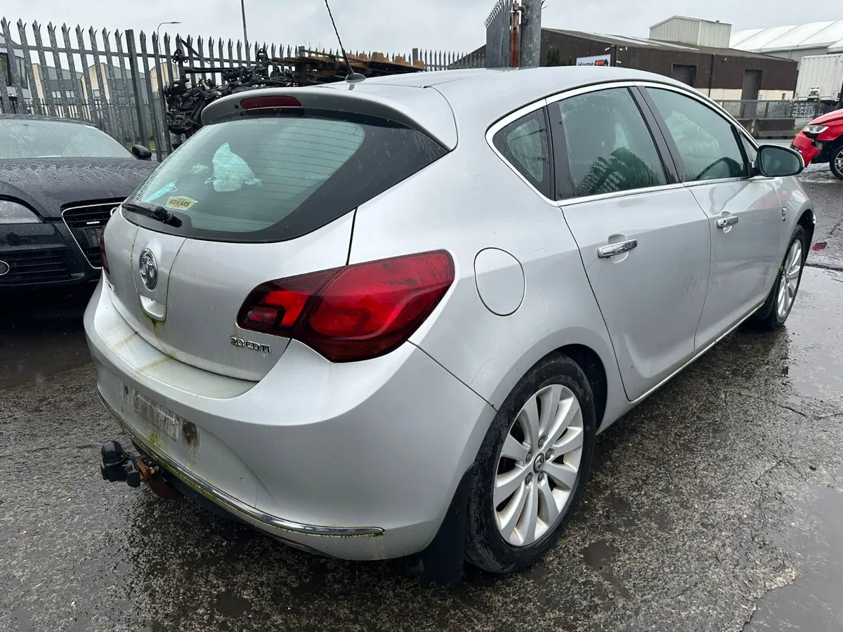 13 OPEL ASTRA 2.0 D FOR BREAKING - Image 3