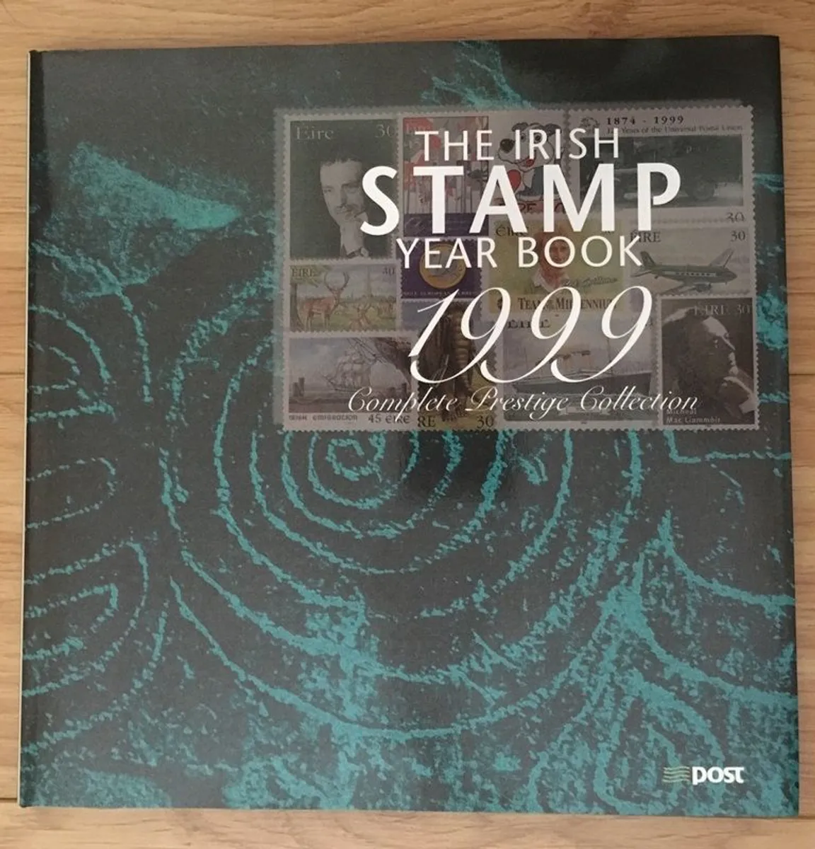 1999 Ireland The Irish Stamp Year Book - Image 1