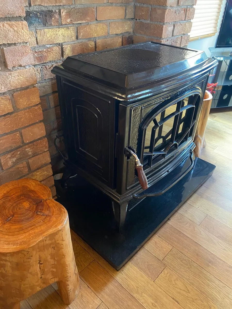 Ashling Waterford Stanley Oil Stove 7KW for sale in Co. Galway for €799