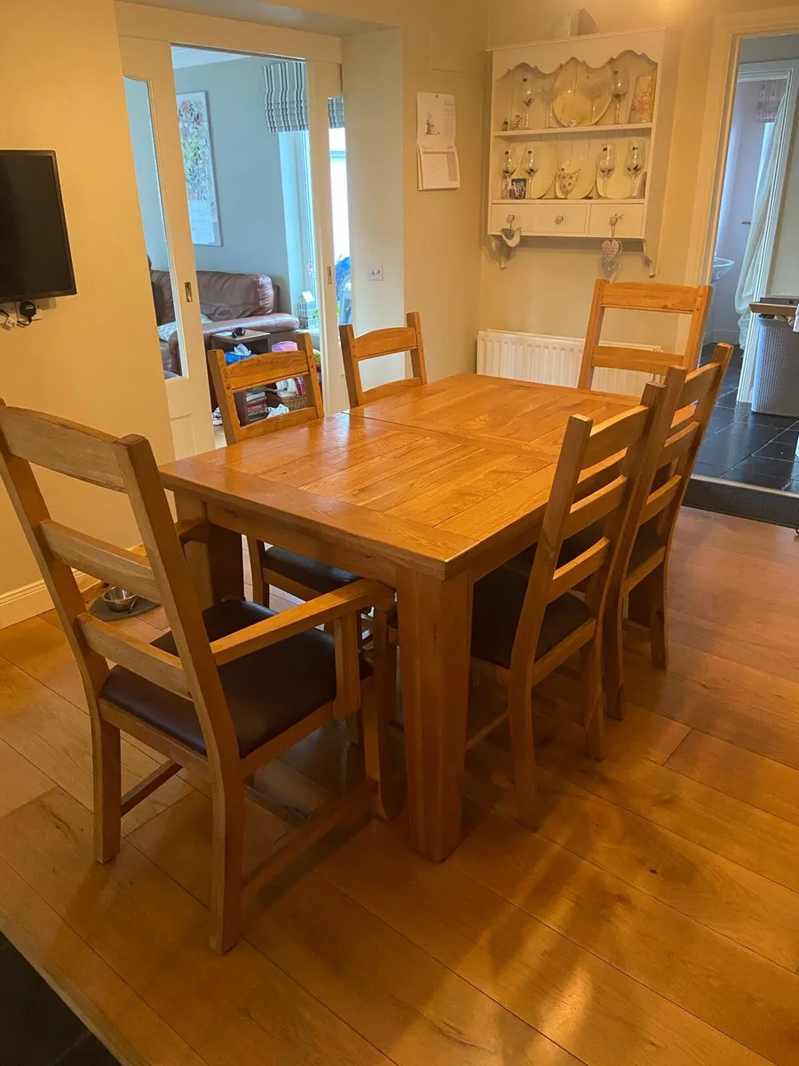Dining table and chairs for sale in Co. Donegal for €400 on DoneDeal