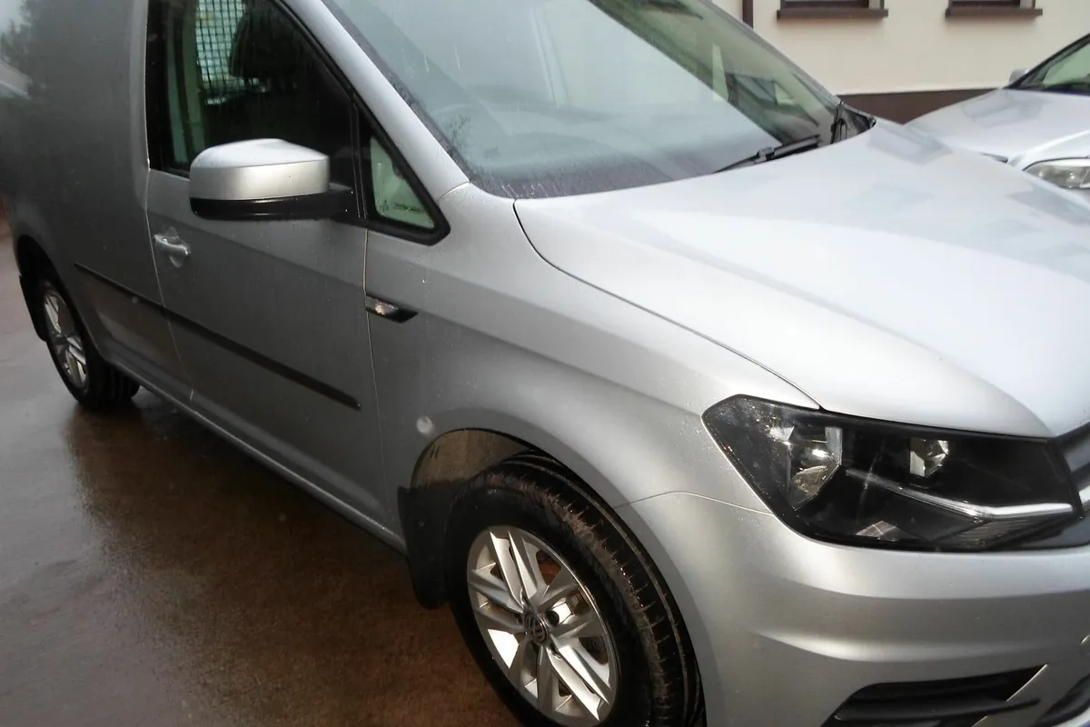 Volkswagen Caddy 2020 - Image 2