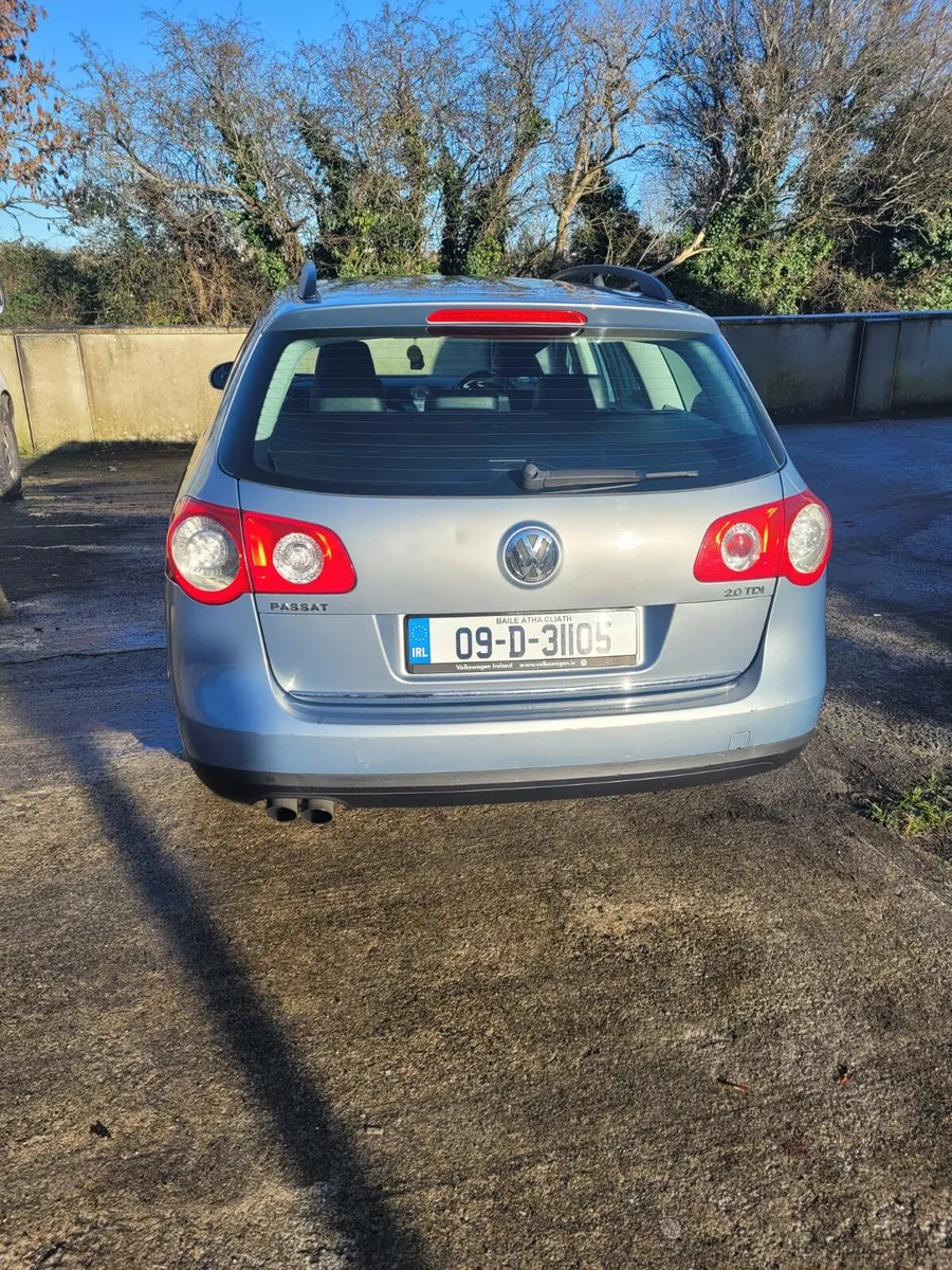 Vw Passat Automatic - Image 4