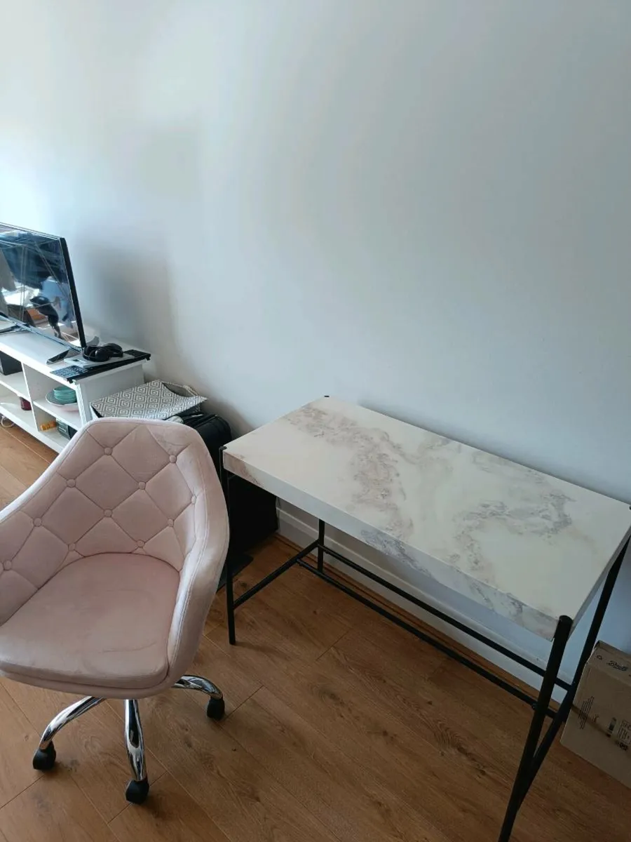 Desk and 360 Swivel Chair perfect condition for sale in Co. Dublin for