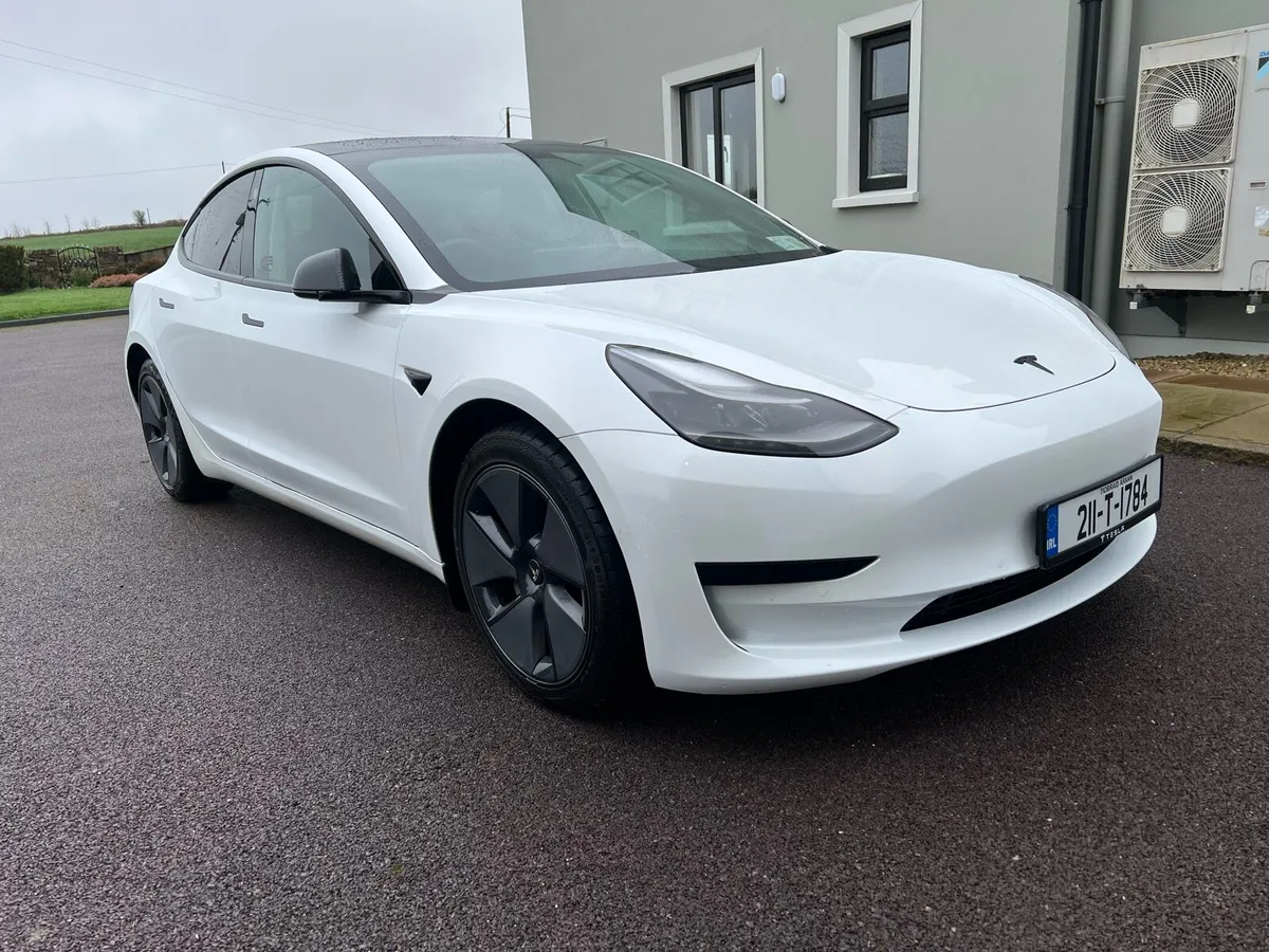Tesla model 3 RWD LFP Battery for sale in Co. Cork for €27,900 on DoneDeal