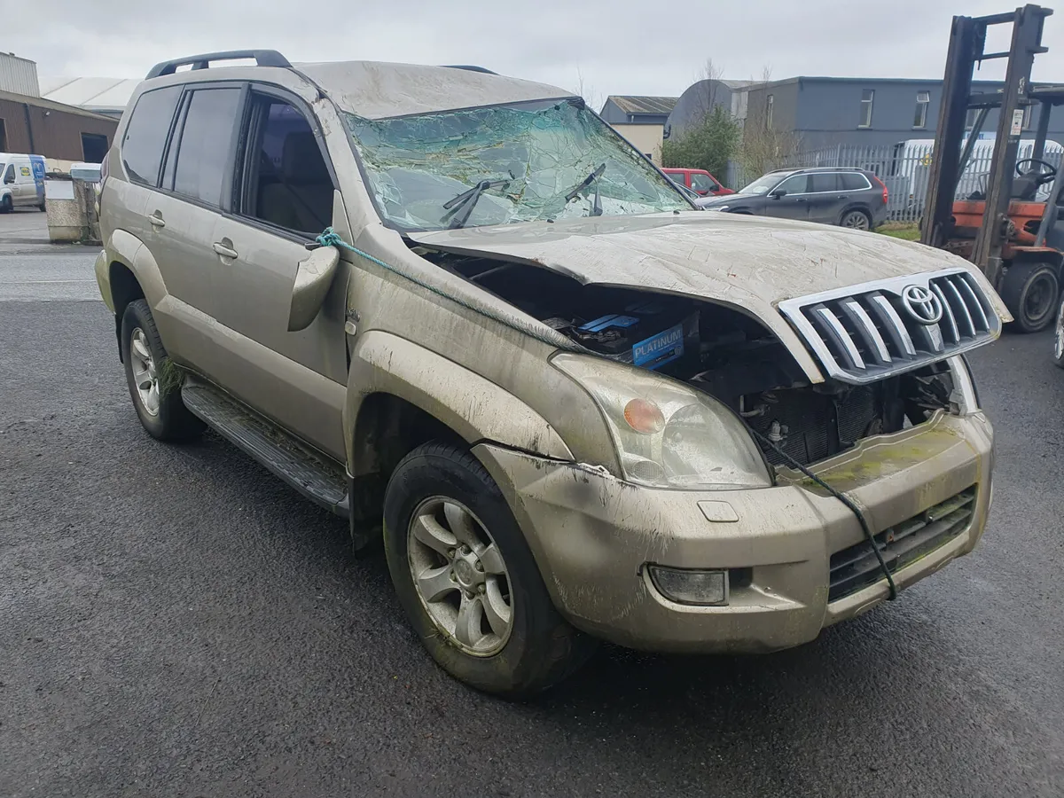 04 TOYOTA LANDCRUISER  3.0 D-4D FOR BREAKING - Image 2