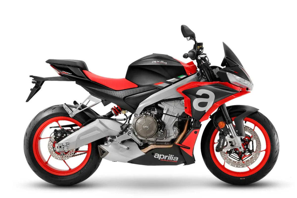 NEW Aprilia Tuono 660 SPECIAL OFFER @ Megabikes - Image 4