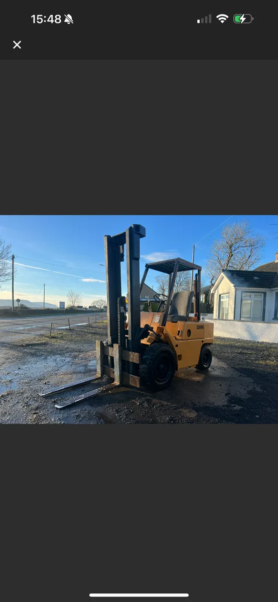 4.5 T CLARK FORKLIFT. - Image 2