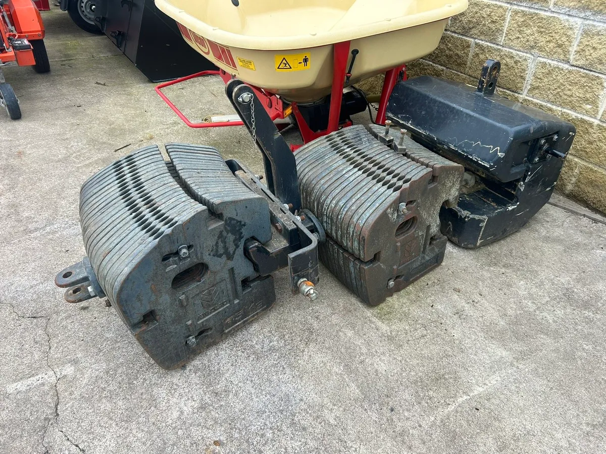 New holland weights - Image 1