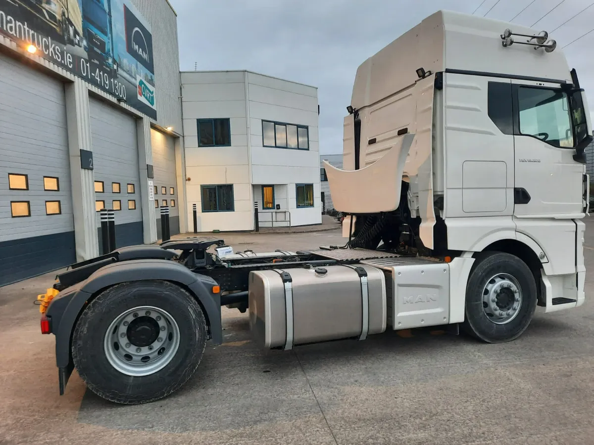 MAN TGX 18.520 GX Cab 4x2 - Image 2