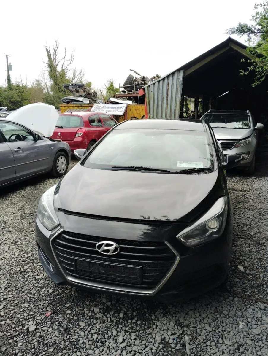 Breaking Hyundai i40 1.7crd 2016 - Image 1
