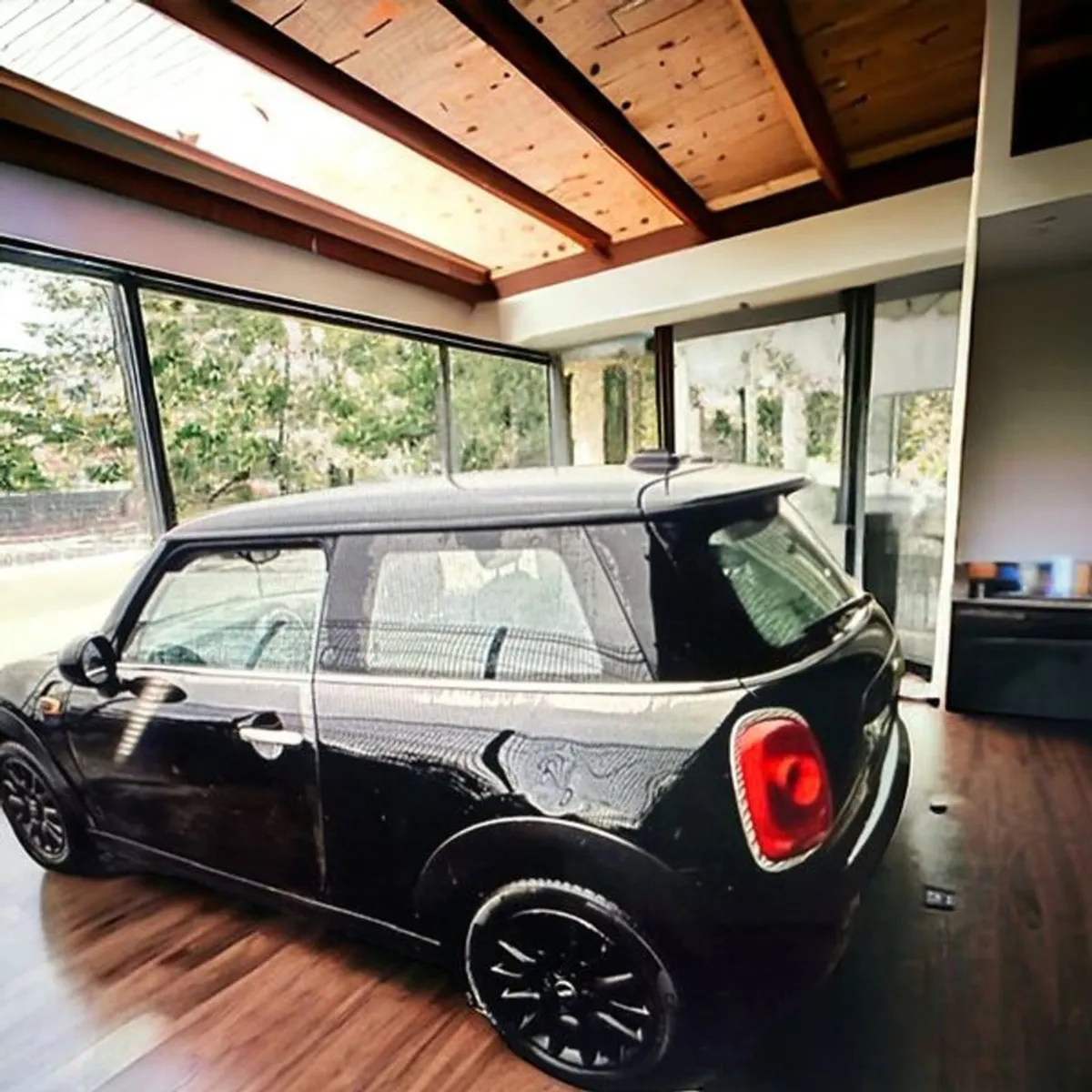 MINI Cooper 2016 Mini Cooper 1.5 Diesel Automatic - Image 3