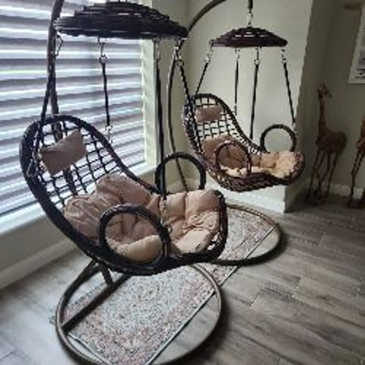 Basket patio swing chairs
