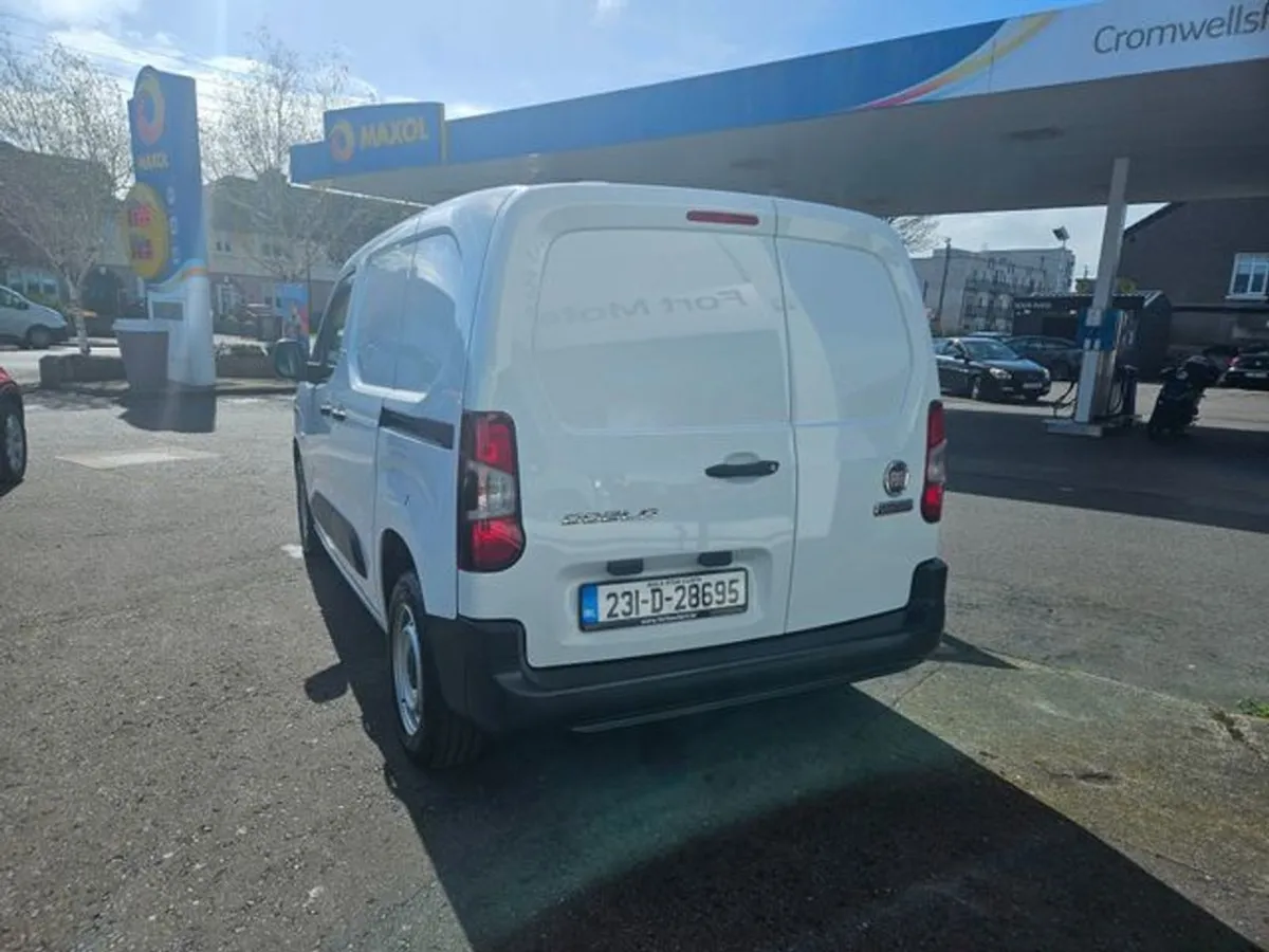 Fiat Doblo Swb  1.5td(100hp) 650kg Payload - Image 3