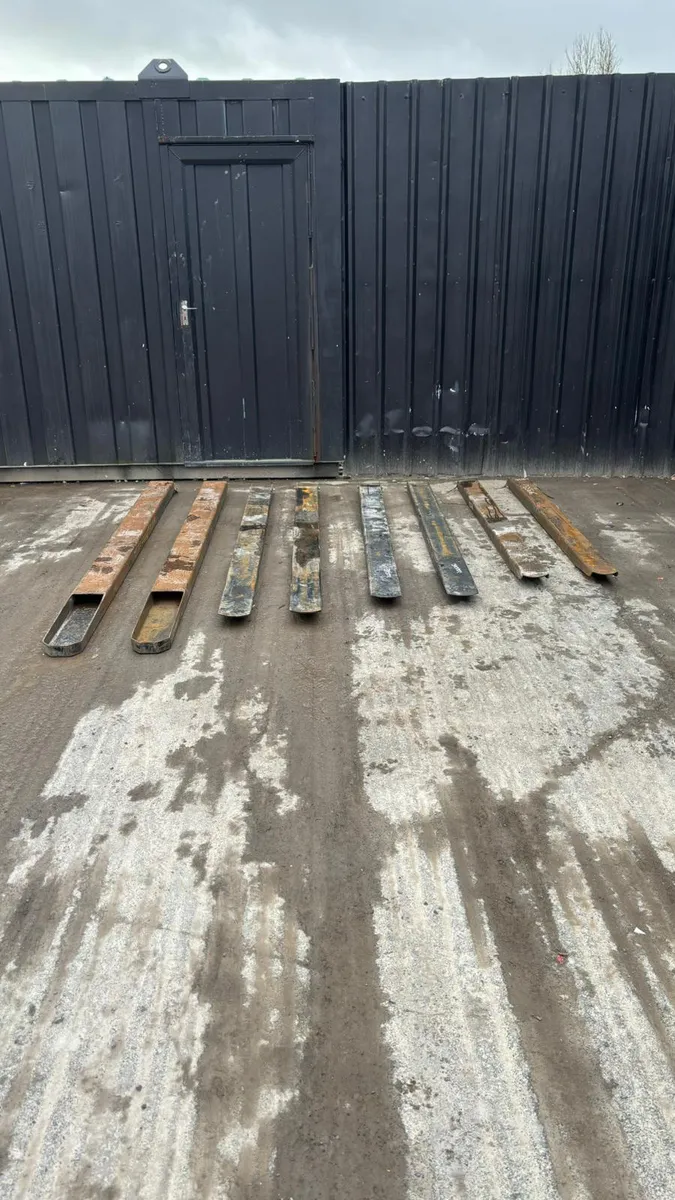 2.1m Forks to Suit Forklift - Image 3