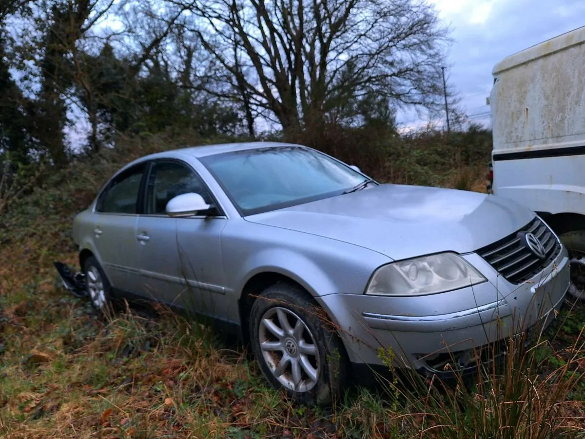 VW PASSAT *BREAKING* - Image 2