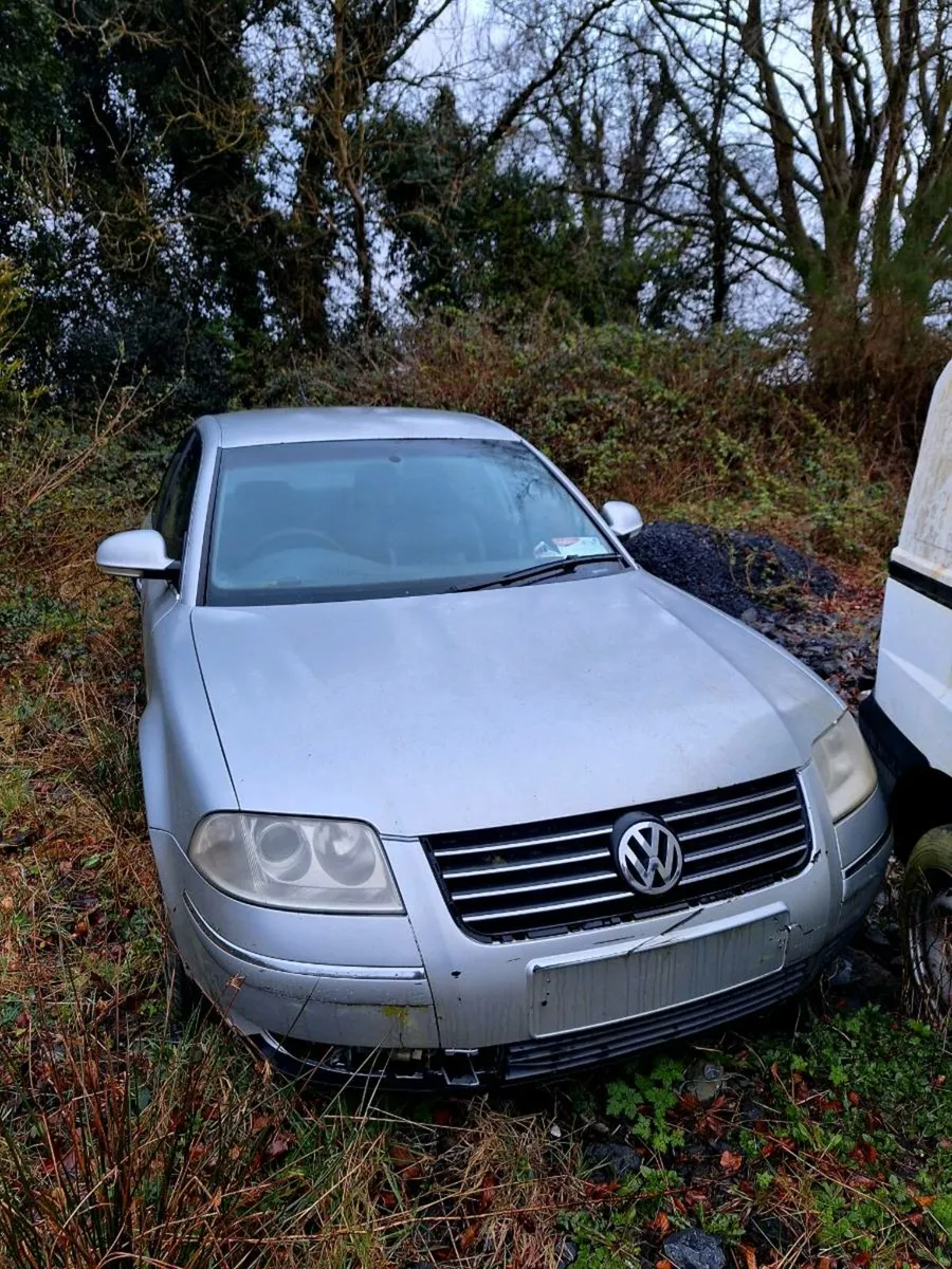 VW PASSAT *BREAKING* - Image 1