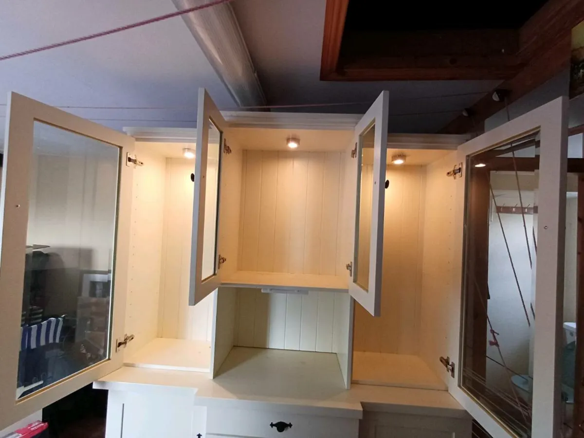 Glass cabinet - Image 3