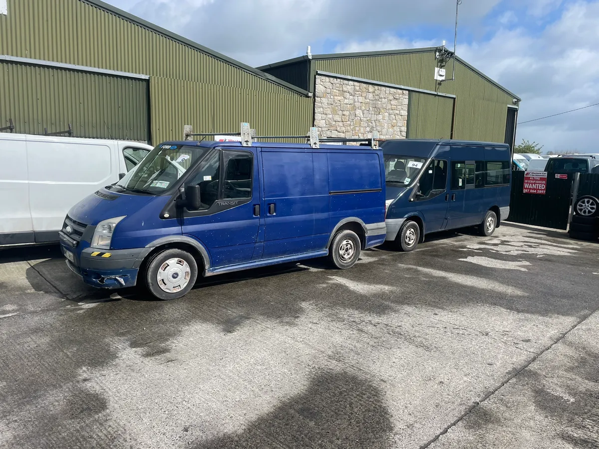 2009 2010 Ford transits 2.2 fwd for dismantling