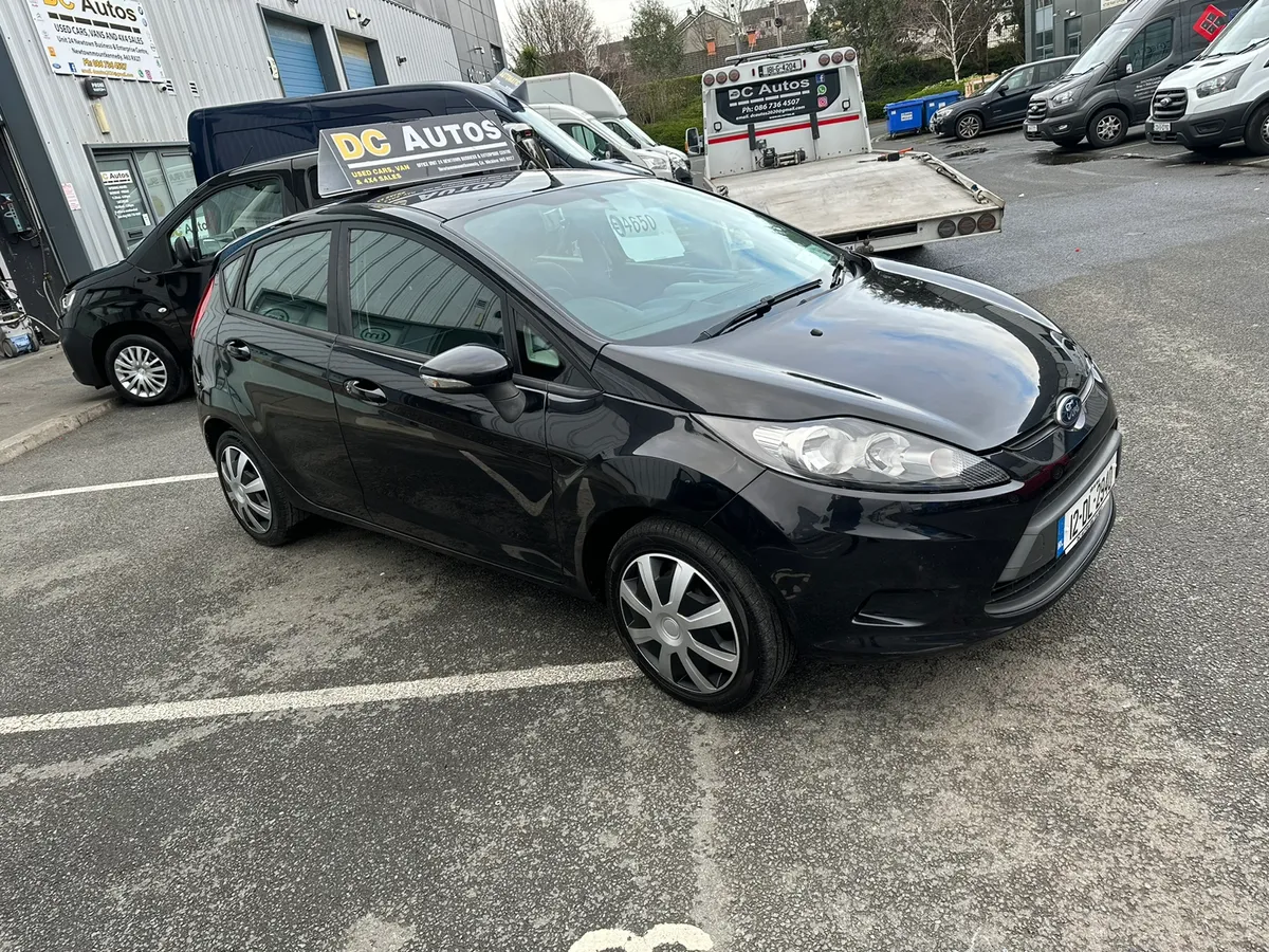 12 FORD FIESTA - Image 1
