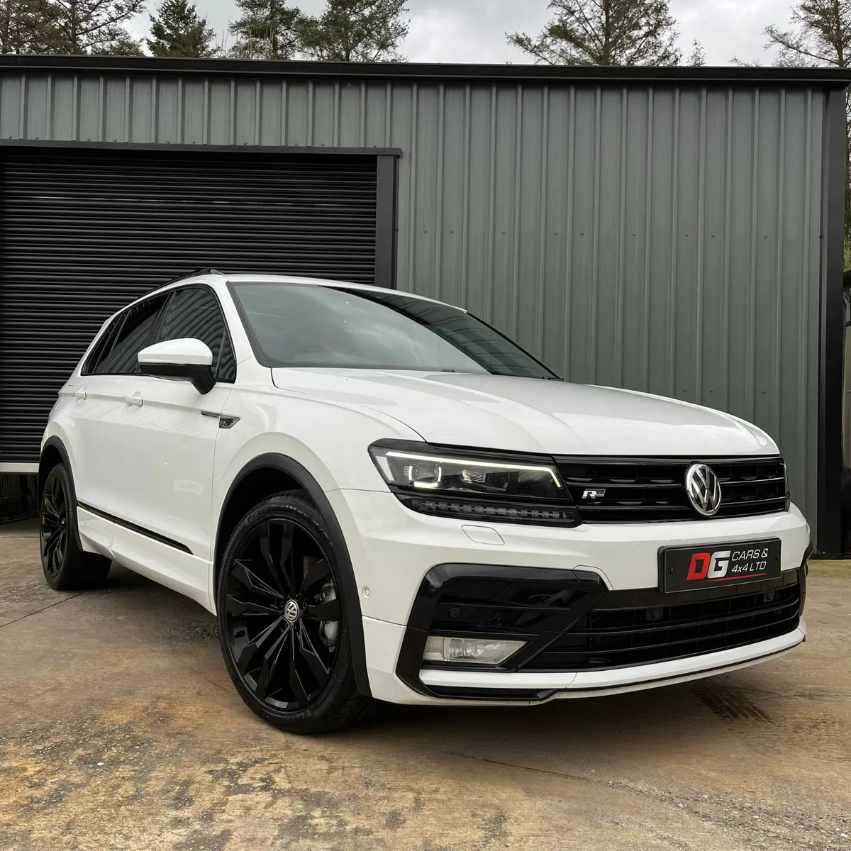 2016 Volkswagen Tiguan 2.0 TDI R Line Auto - Image 1