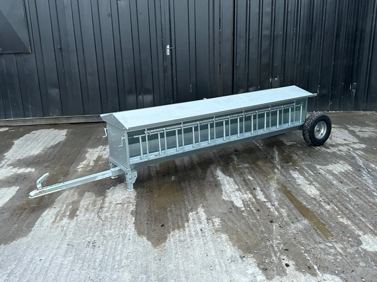 8ft Lamb Creep Feeder - Image 1