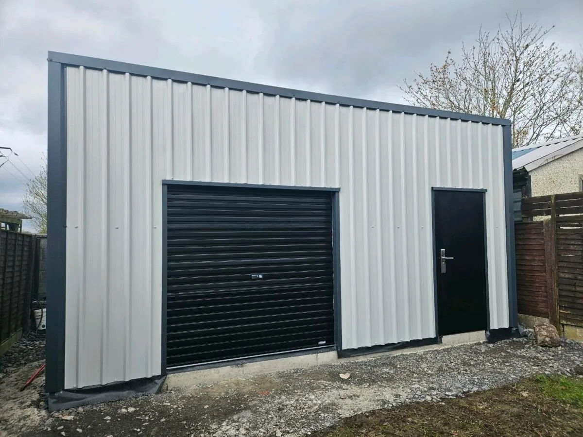 Garage doors - Image 2