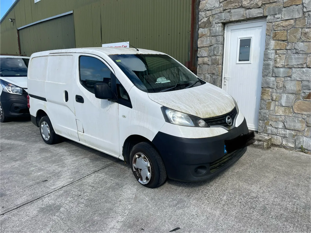 12 Nissan nv200 1.5 dci for dismantling