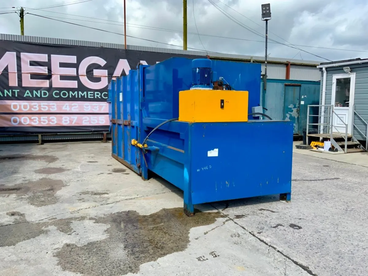 NORPAK COMPACTOR & CHAINLIFT SKIP.........746.. - Image 3