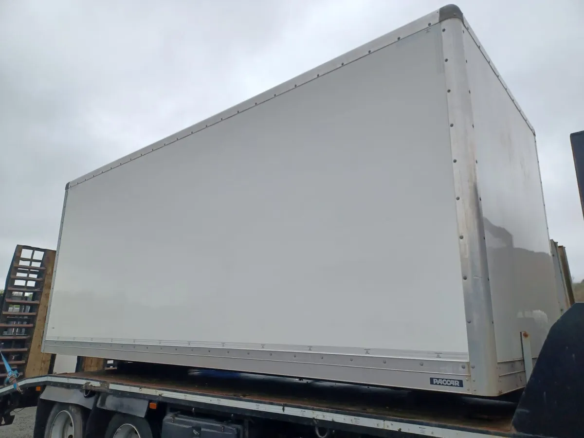 2021 DAF 7.5 Ton 20ft GRP BOX.