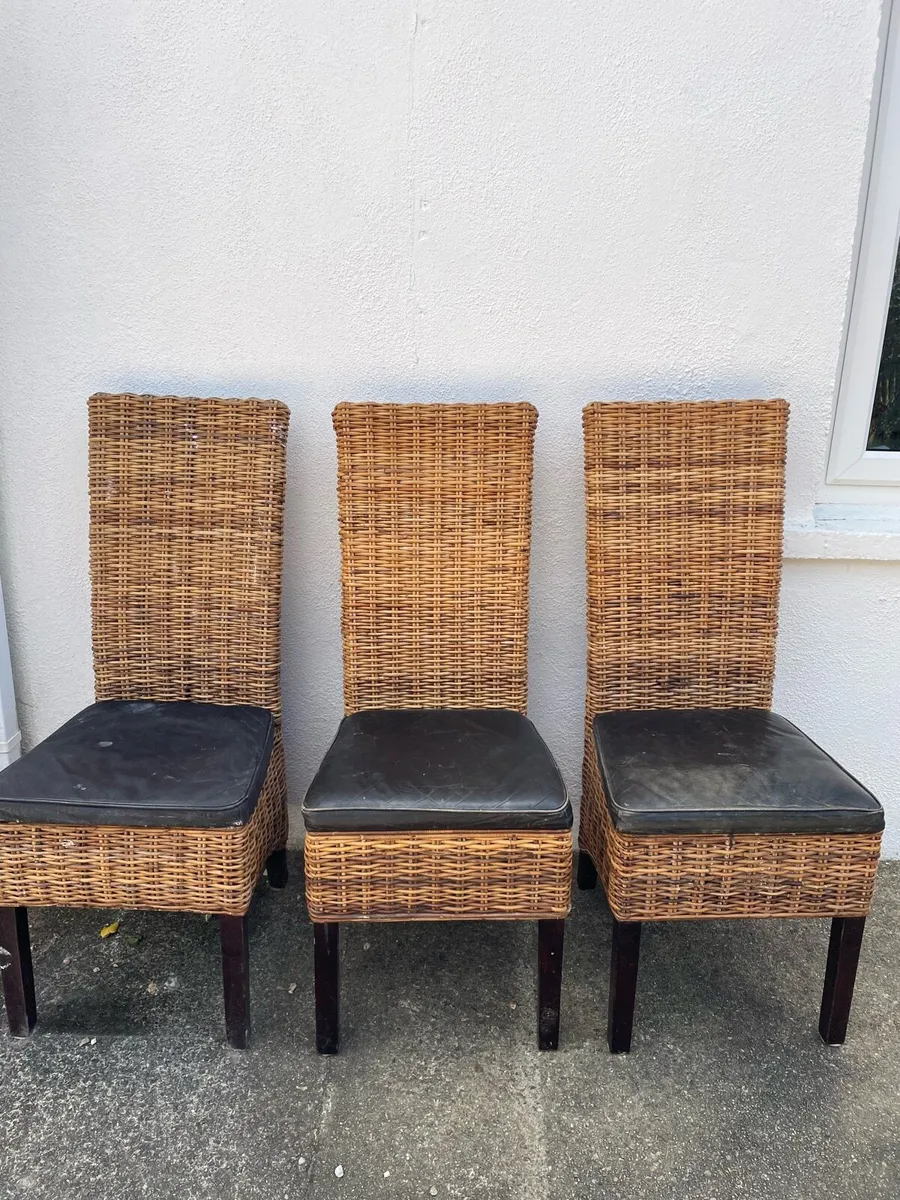 Dining chairs - Image 2