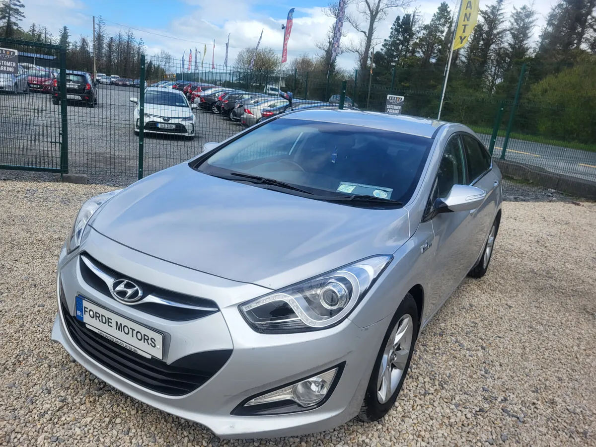 Hyundai i40 2014 1.7 Diesel Taxed and Tested - Image 2