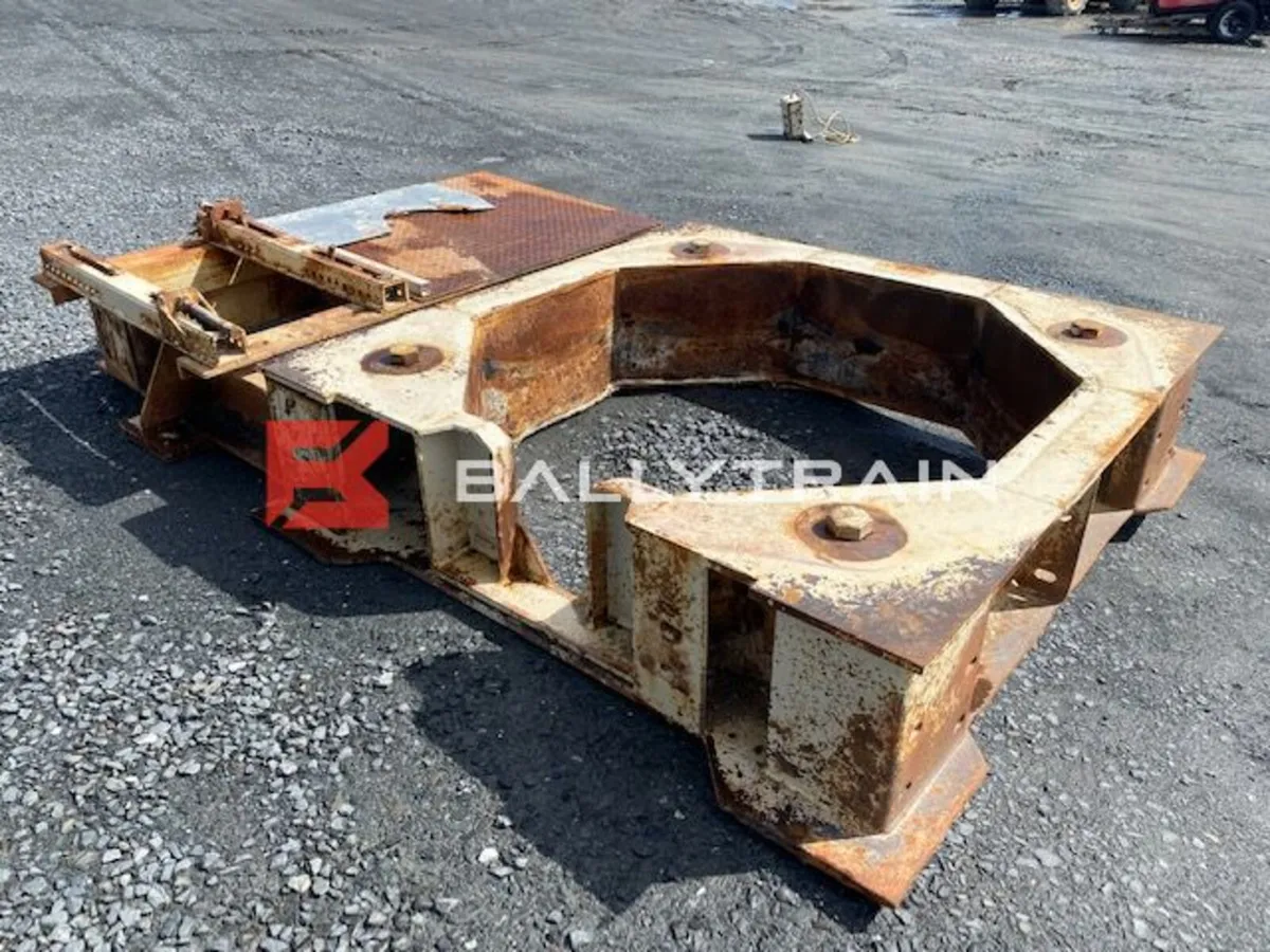 Metso HP300 Cone Crusher Frame Stand - Image 1