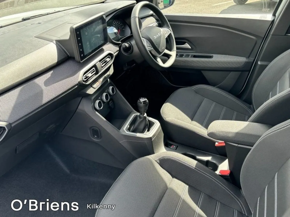 Dacia Jogger 7 Seater Expression 1.0 TCE 110 BHP - Image 4