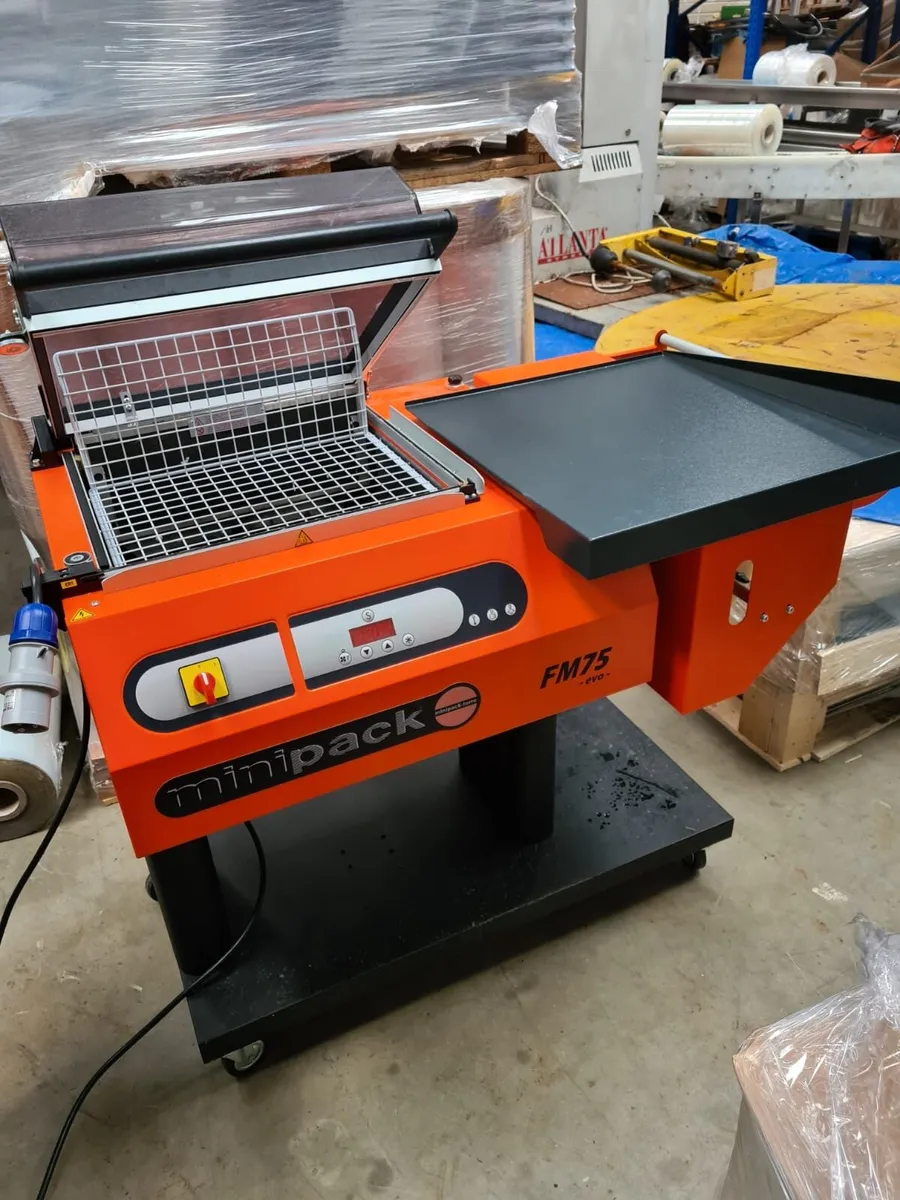 Shrink Wrapper Shrink Wrapping Machine - Image 1