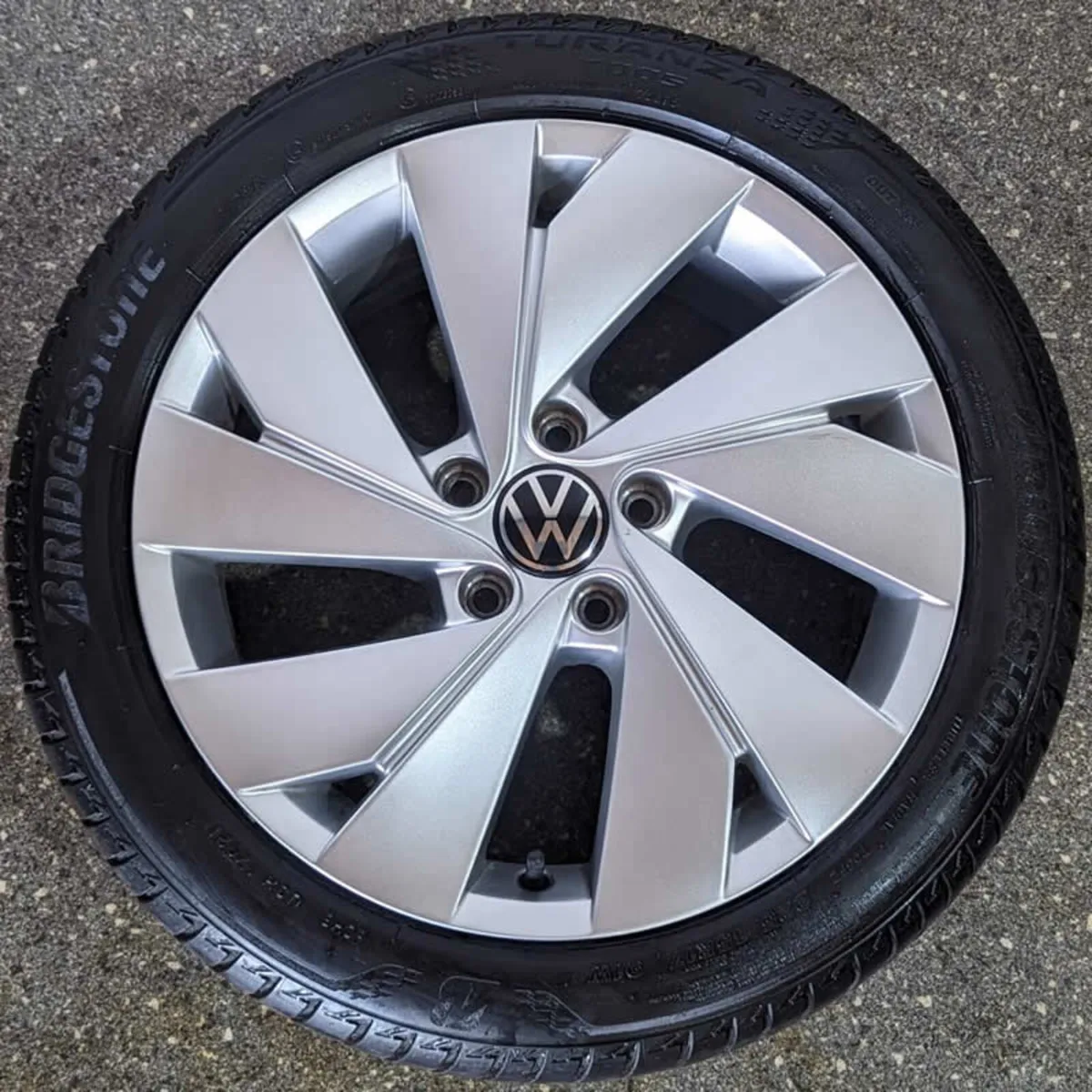 17" Original OEM VW GOLF 8 BELMONT Alloy&Tyres - Image 4