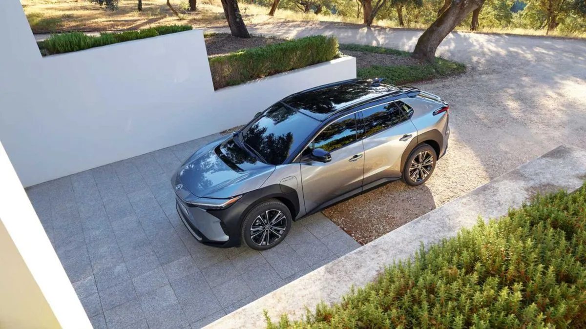 Toyota bZ4X/ 2024/ Electric /Auto/Taxi Spec - Image 2