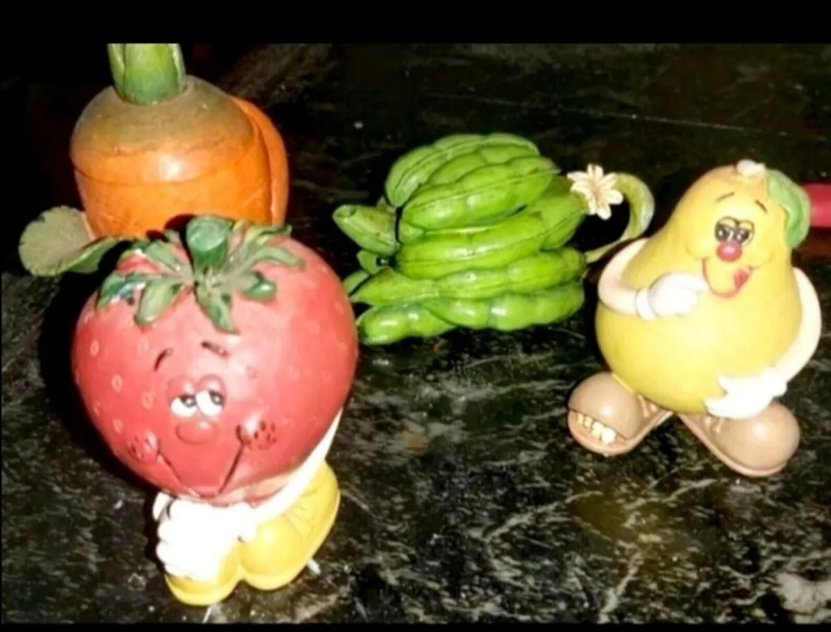 Old rare heavy collectibes Sculpts - Image 1