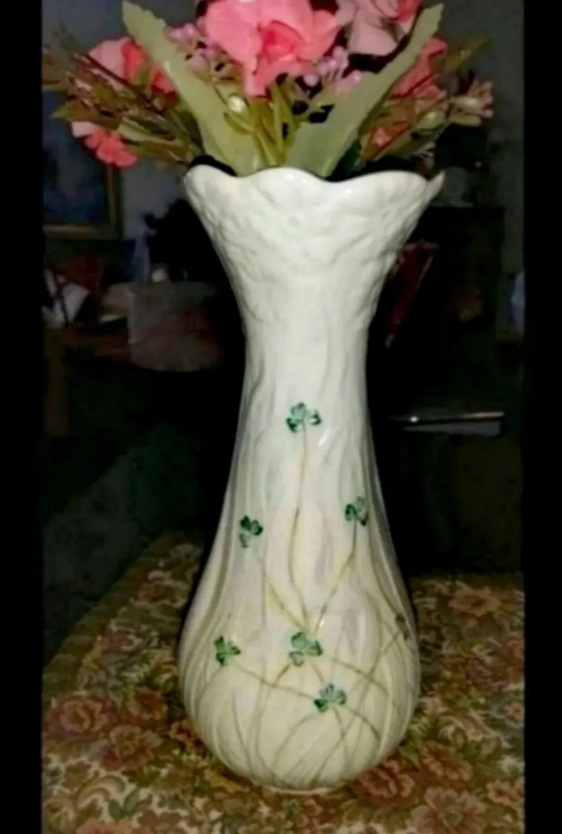 Beautiful Belleek shamrock tall vase