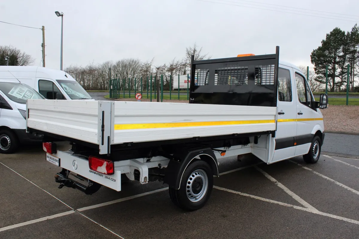 2017 Mercedes-Benz Sprinter 314 Double Cab Tipper - Image 4