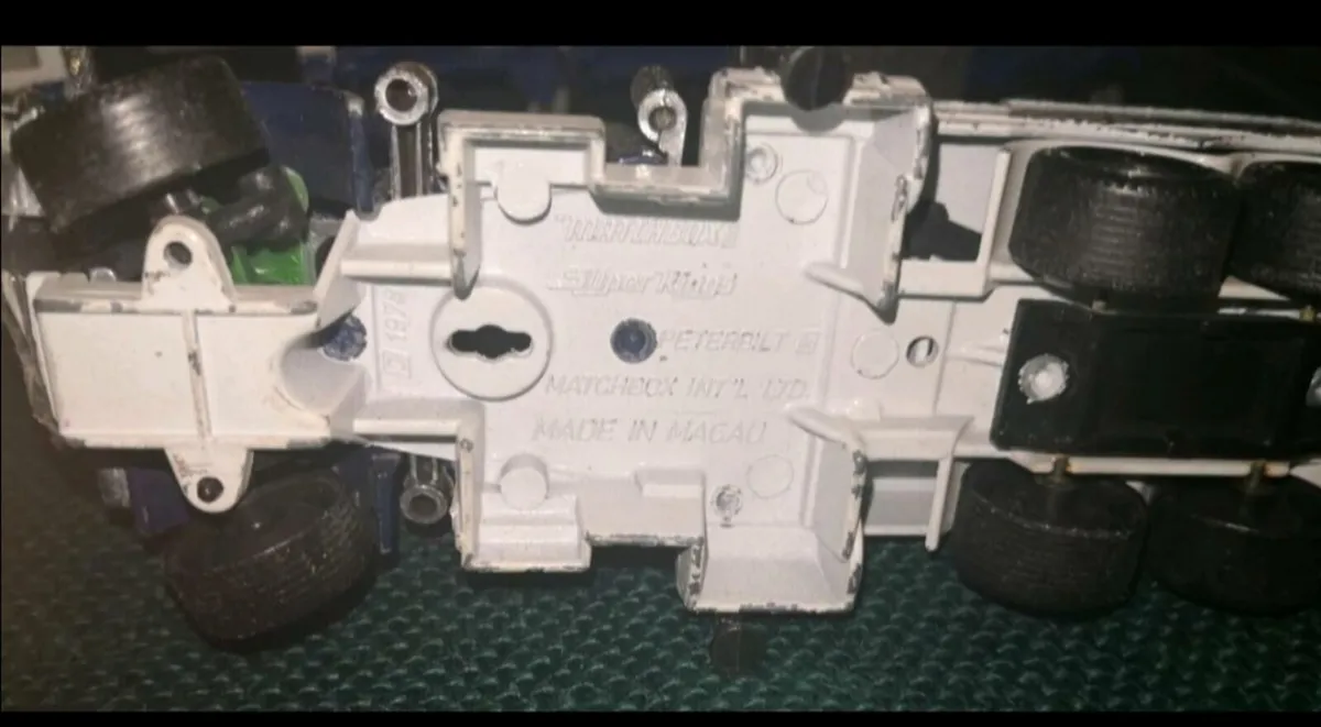 1978, 1983 heavy Die - cast truck - Image 2