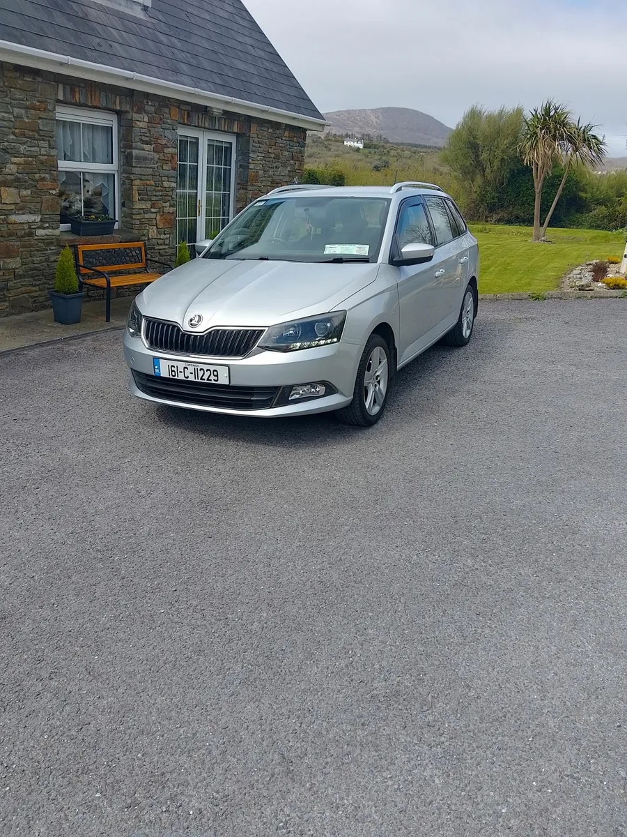 Skoda Fabia 2016 STYLE  1.2 TSI Estate - Image 3
