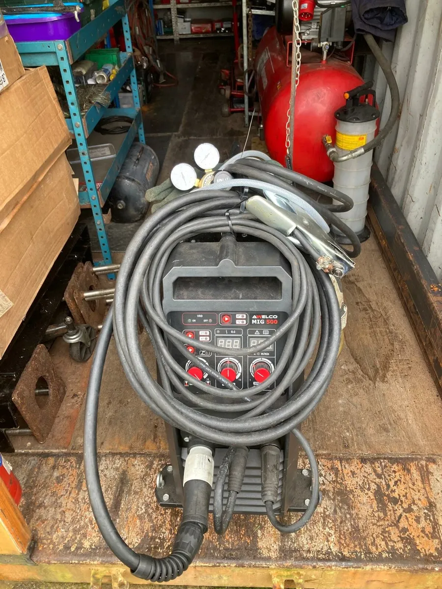 Garage equipment for sale in Co. Wexford for €2,000 on DoneDeal