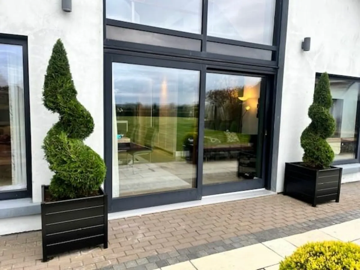Aluminum Planters - Image 3