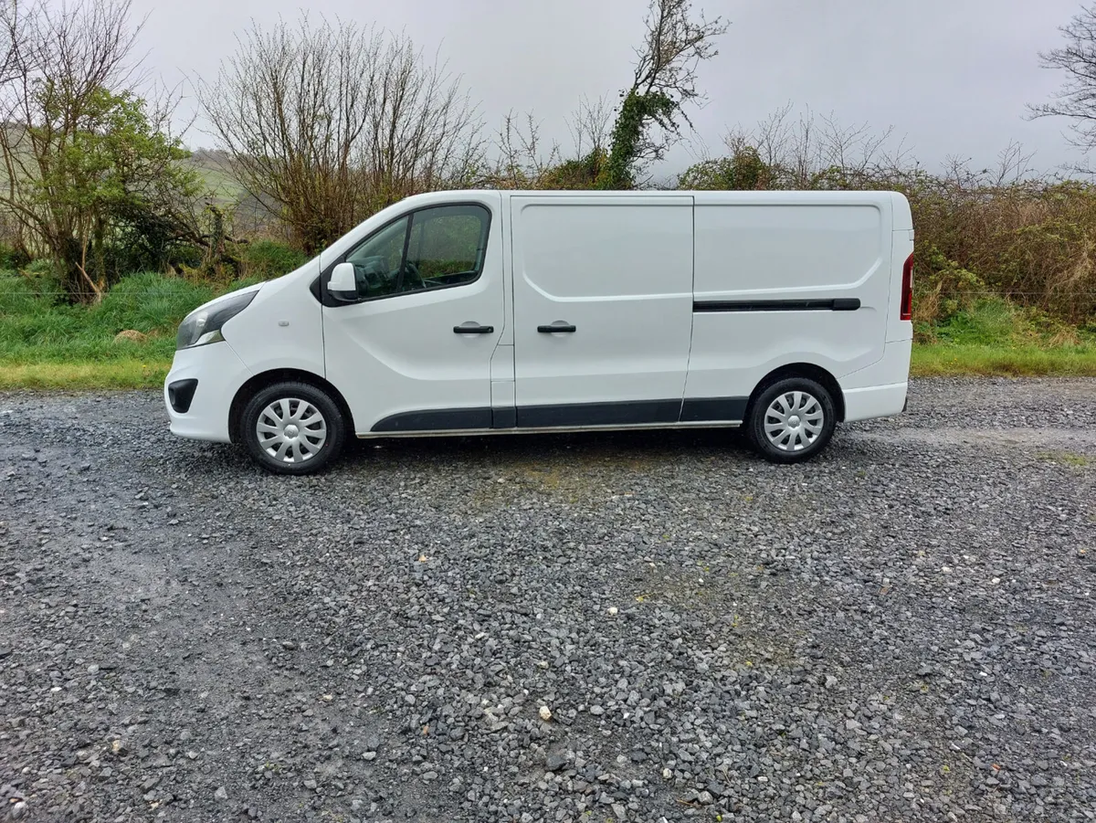 Opel Vivaro 2019 LWB Imaculate cond..Price INC Vat - Image 4