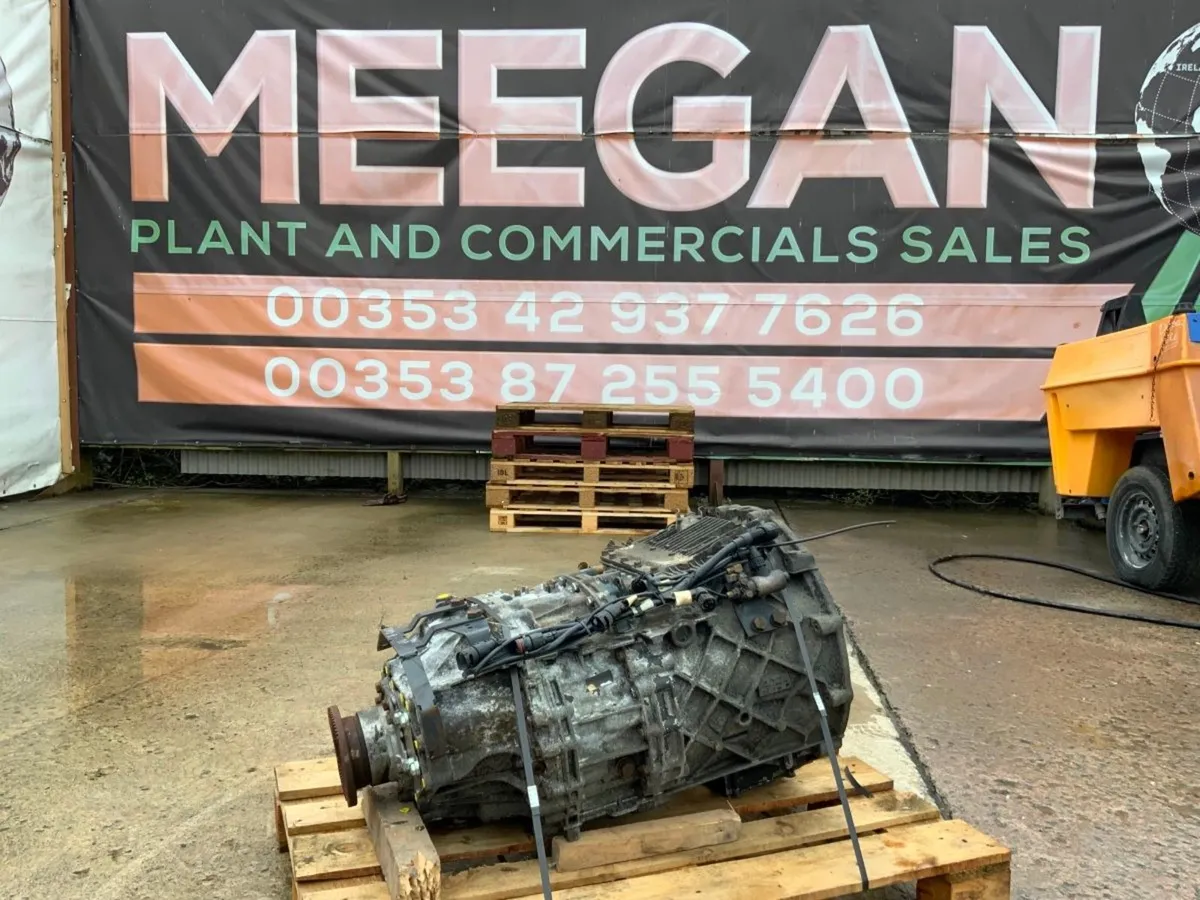 DAF XF 2330 Astronic Automatic Gearbox.