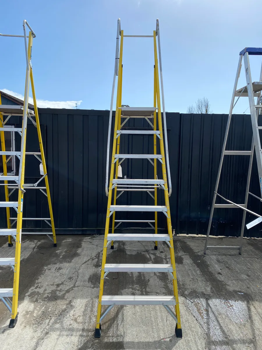 Selection of Aluminium Ladders - Image 3