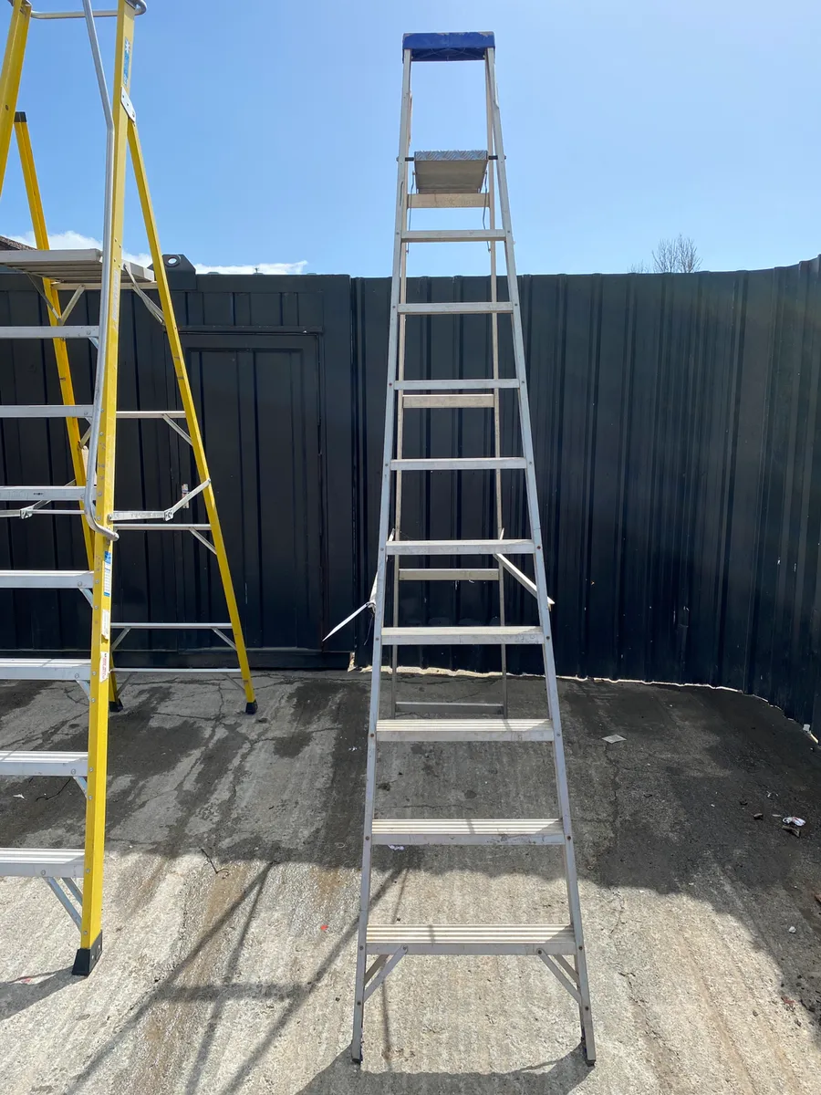 Selection of Aluminium Ladders - Image 4