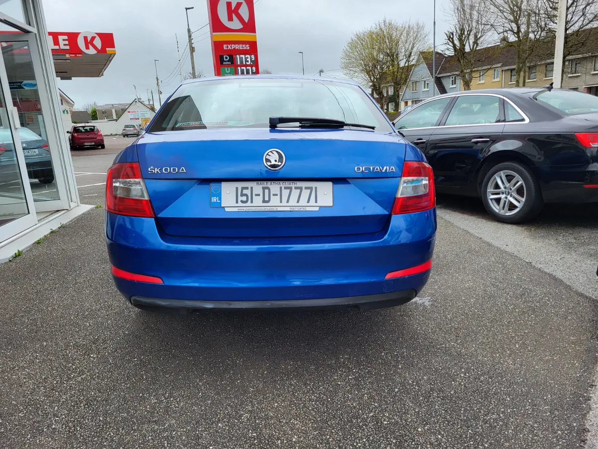 Skoda Octavia 2015 - Image 3