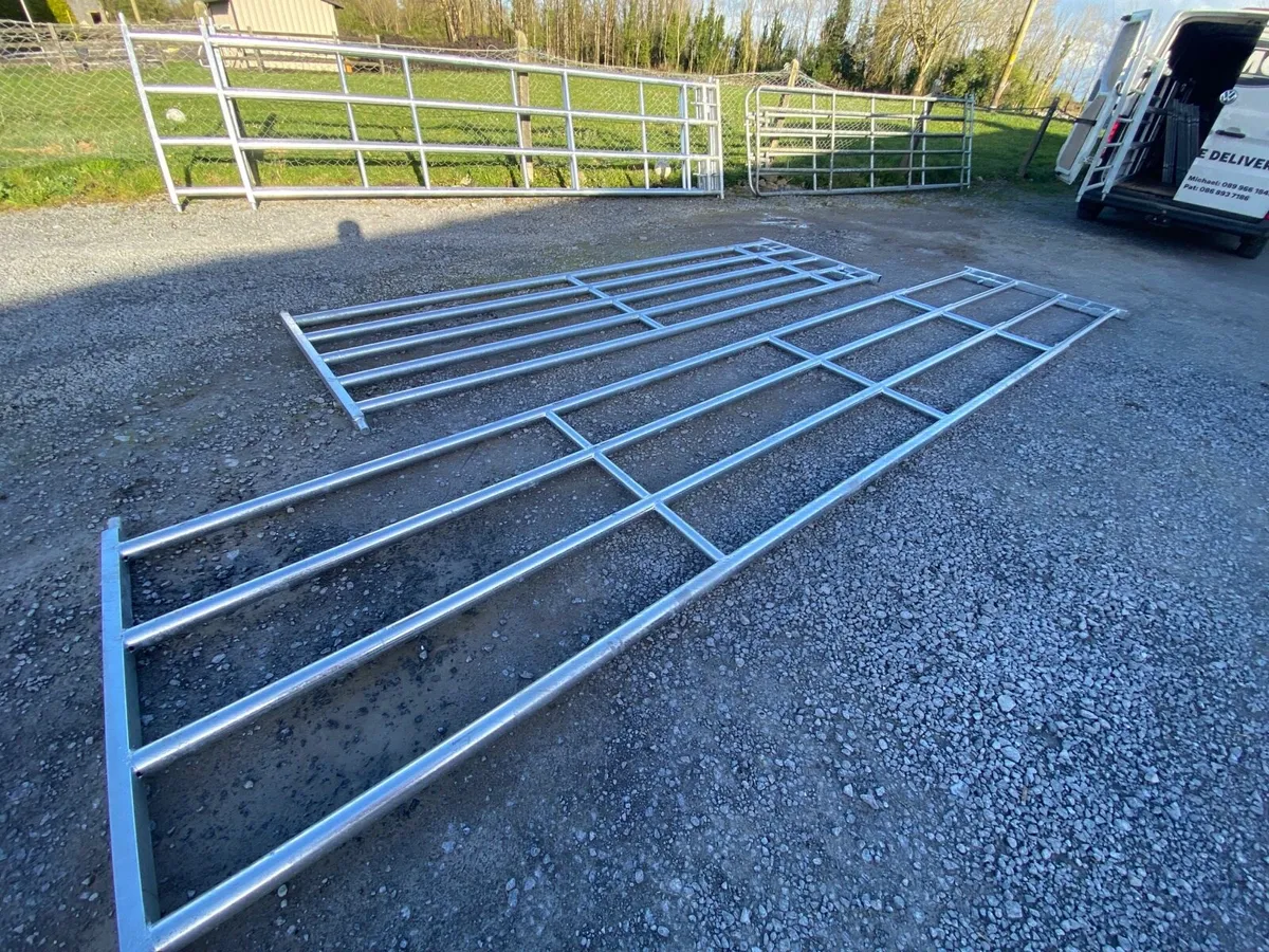 Extendable, gates and feeding barriers - Image 2