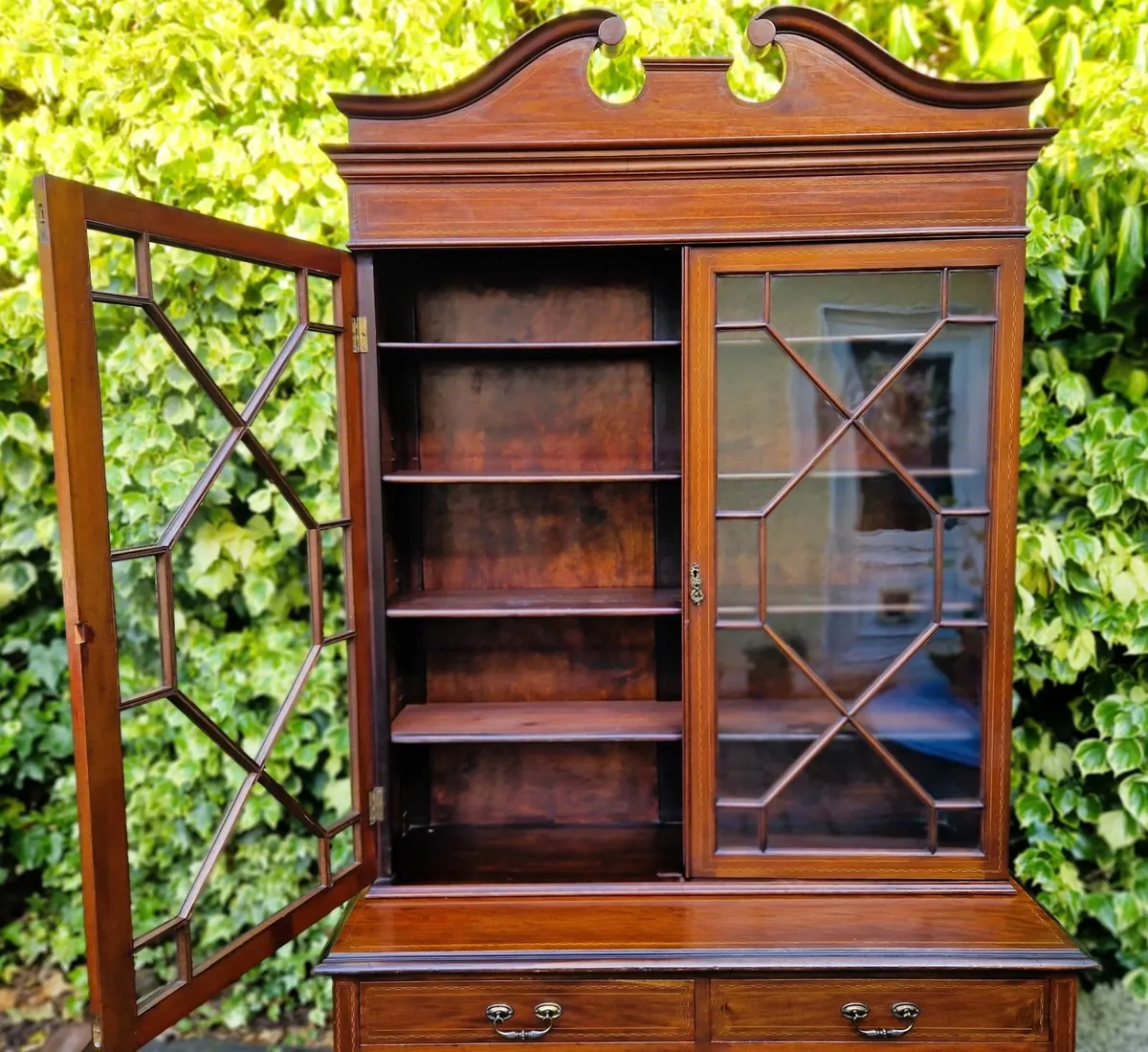 Large Edwardian Library Bookcase- Circa 1910 - Image 3